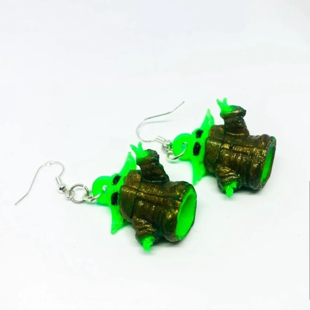 New S925 Sterling Silver Handmade Baby Yoda Earrings 3D Printed Hand Painted